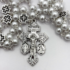 Miraculous Medal Rosary, Glass Pearl beads and Cross decade Beads